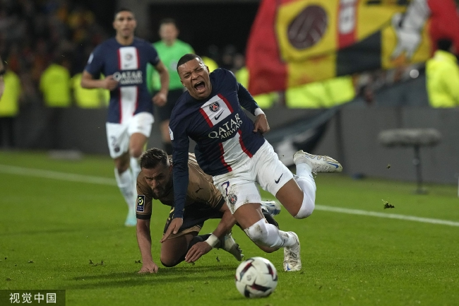 Kubet: Ligue 1-Ekitik ghi bàn Paris 1-3 Lens và chịu thất bại đầu tiên tại giải đấu