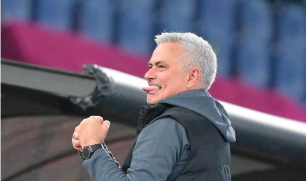 Kubet: Roma đầu tư không đủ và Mourinho muốn trở lại Premier League làm HLV