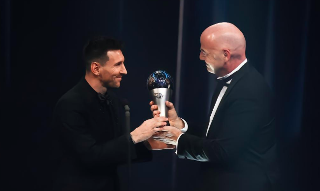 Bài phát biểu nhận giải của Messi: Năm nay thật điên rồ và tôi đã thực hiện được ước mơ của mình