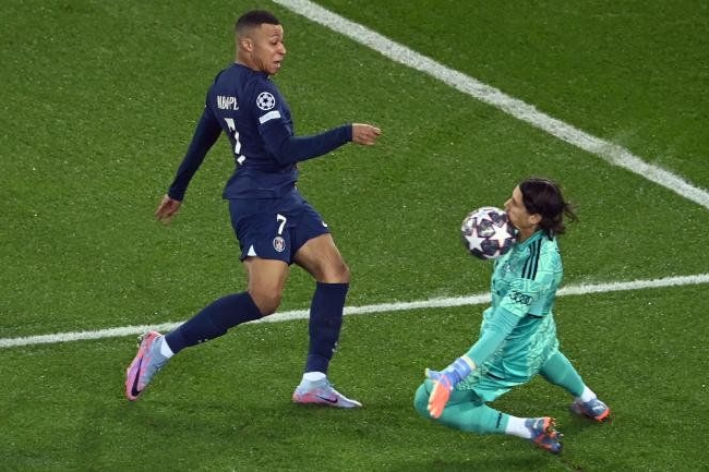 Kubet: Mbappe đi giày thể thao do Ronaldo thiết kế ở Champions League