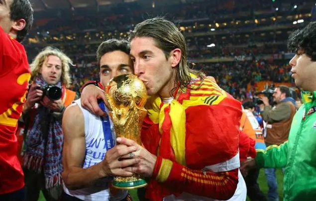Kubet: Ramos bỏ cuộc và lấy đi ký ức tuổi trẻ Đỉnh cao 2010 Tây Ban Nha giải nghệ hết