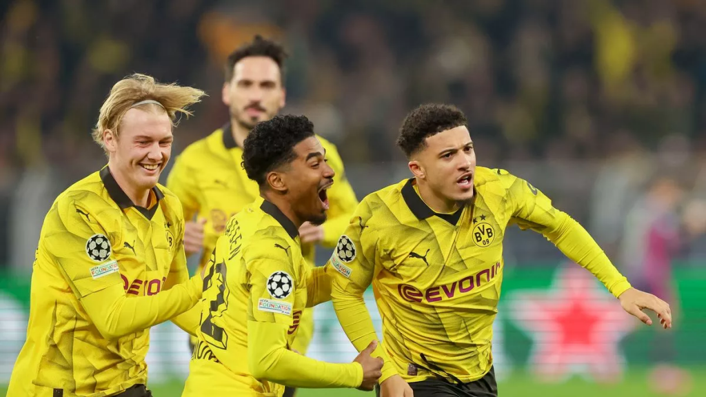 Jadon Sancho ghi bàn trong vòng ba phút giúp Borussia Dortmund vào tứ kết (Hình ảnh: Kubet)